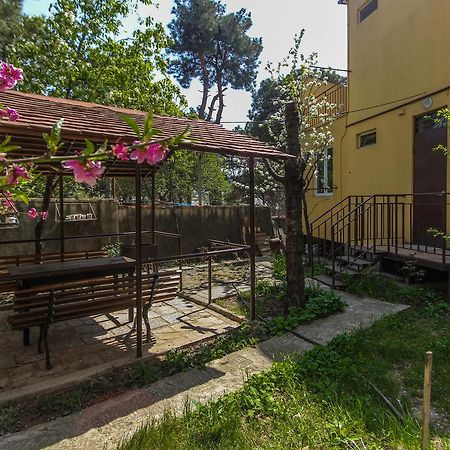 Apartment Gardens 44 Tbilisi Zewnętrze zdjęcie