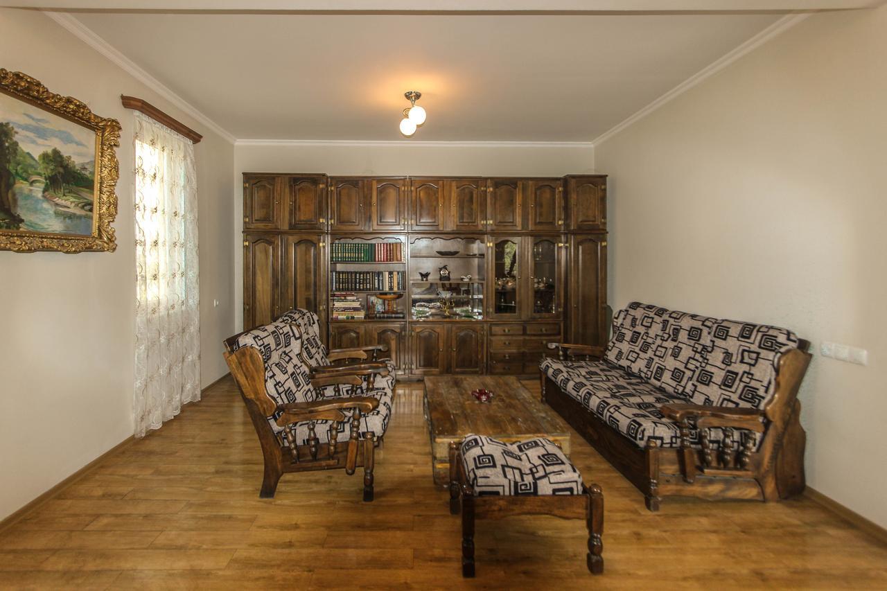 Apartment Gardens 44 Tbilisi Zewnętrze zdjęcie
